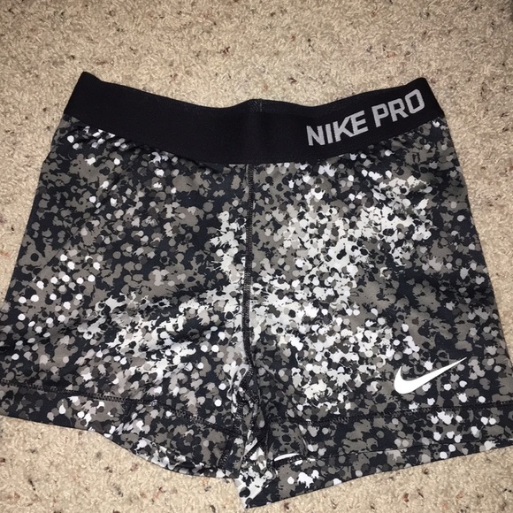 Nike Pants - Nike Pro Spandex